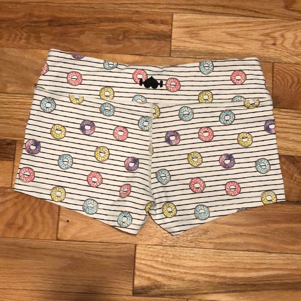 CrossFit Athletic Donut Shorts (Size Large)